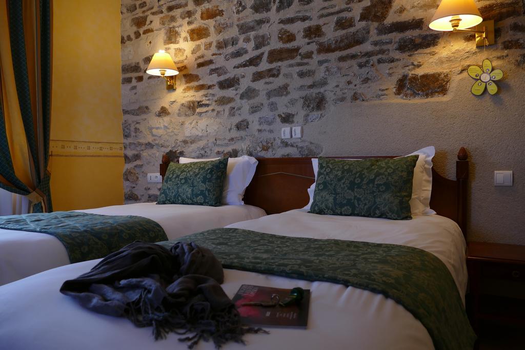 Logis Hotels Le Champalud Restaurant La Citadelle Oree-d'Anjou Δωμάτιο φωτογραφία