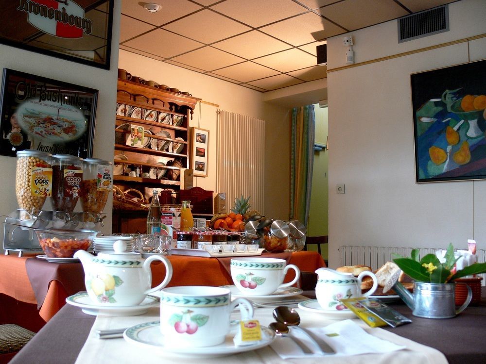 Logis Hotels Le Champalud Restaurant La Citadelle Oree-d'Anjou Εξωτερικό φωτογραφία